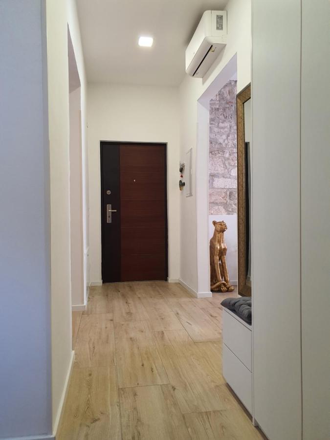 Connor Apartment Pula Exterior photo
